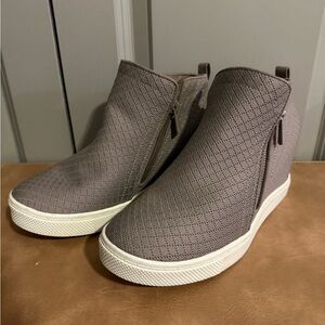 Torrid Women's Taupe Wedge High-Top Sneakers